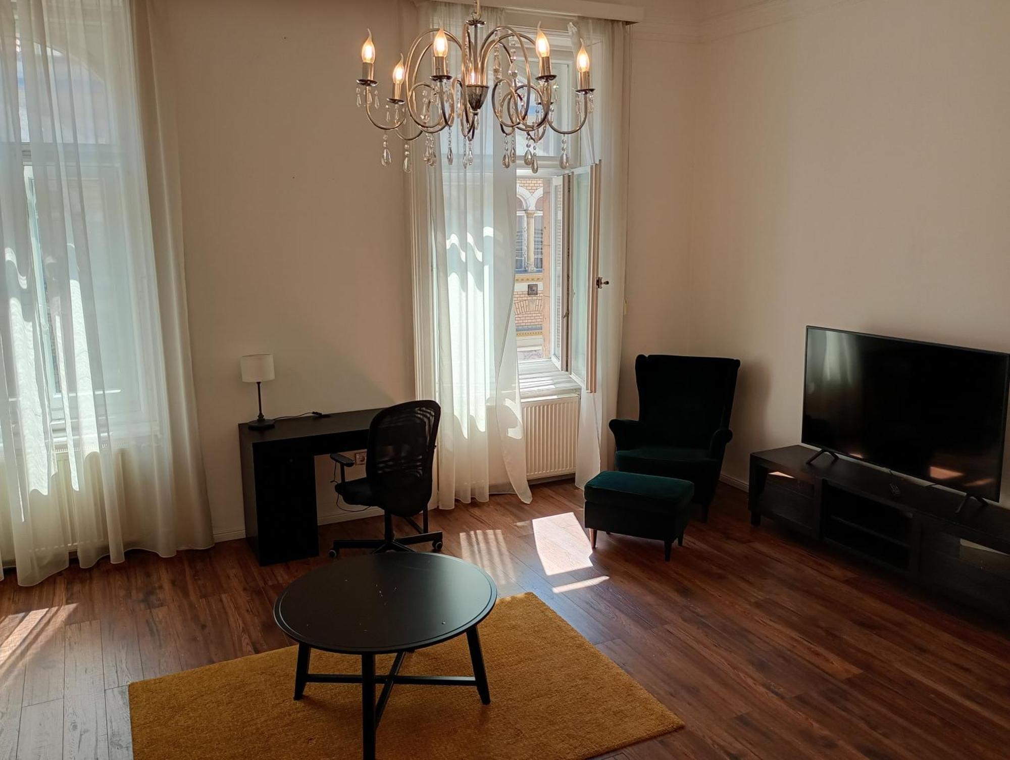 Dfive Csengery Apartamento *