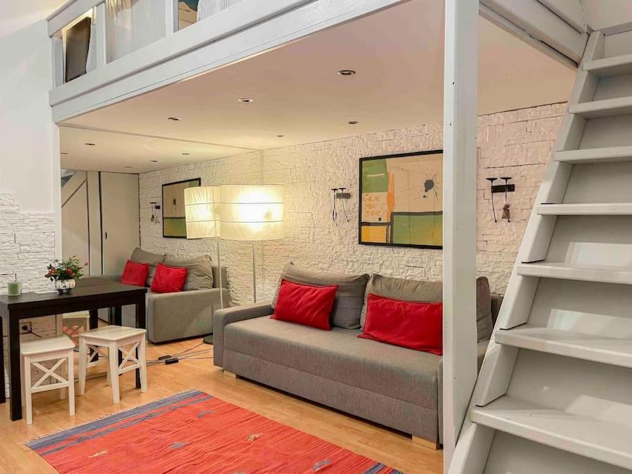 B15 Downtown Cosy Apartment *