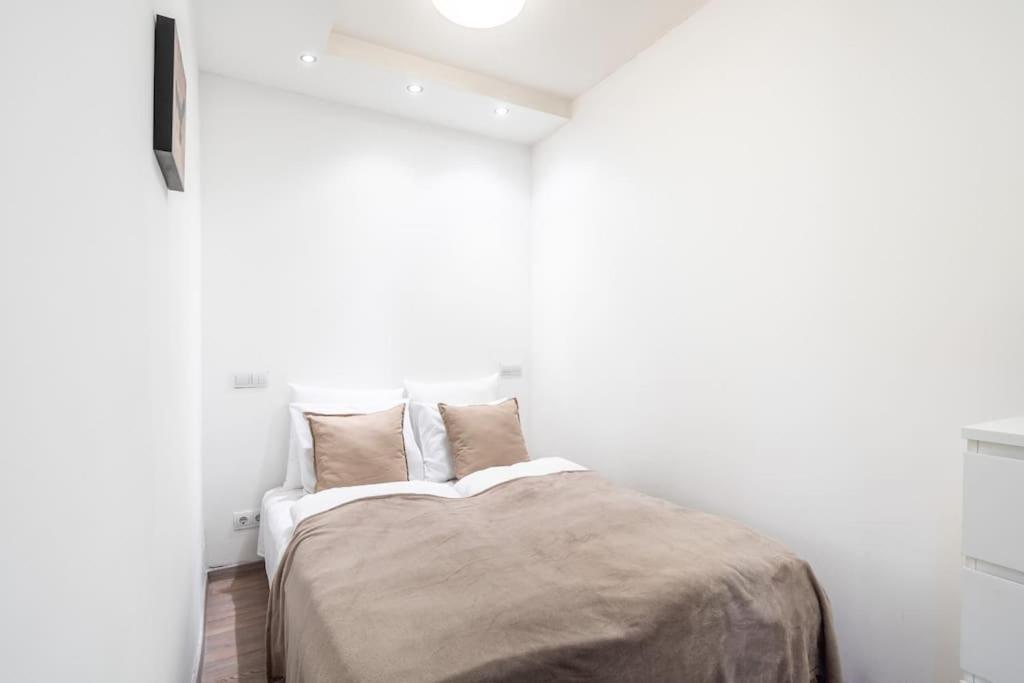 Cityscape Budget Alfa Apartman