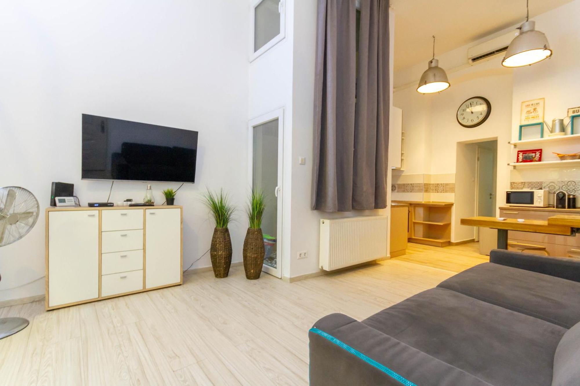 Cosy Queen Erzsebet Apartamento *