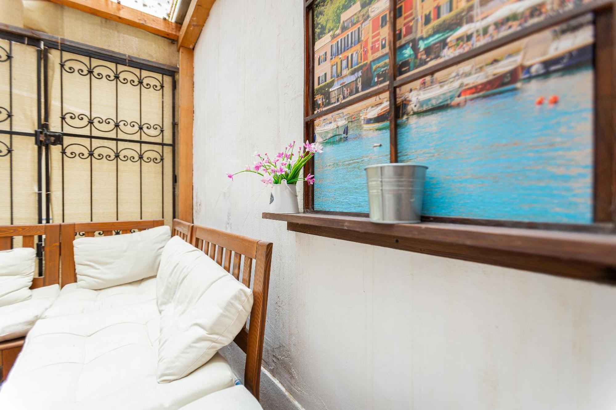 Cosy Flat With Balcony
