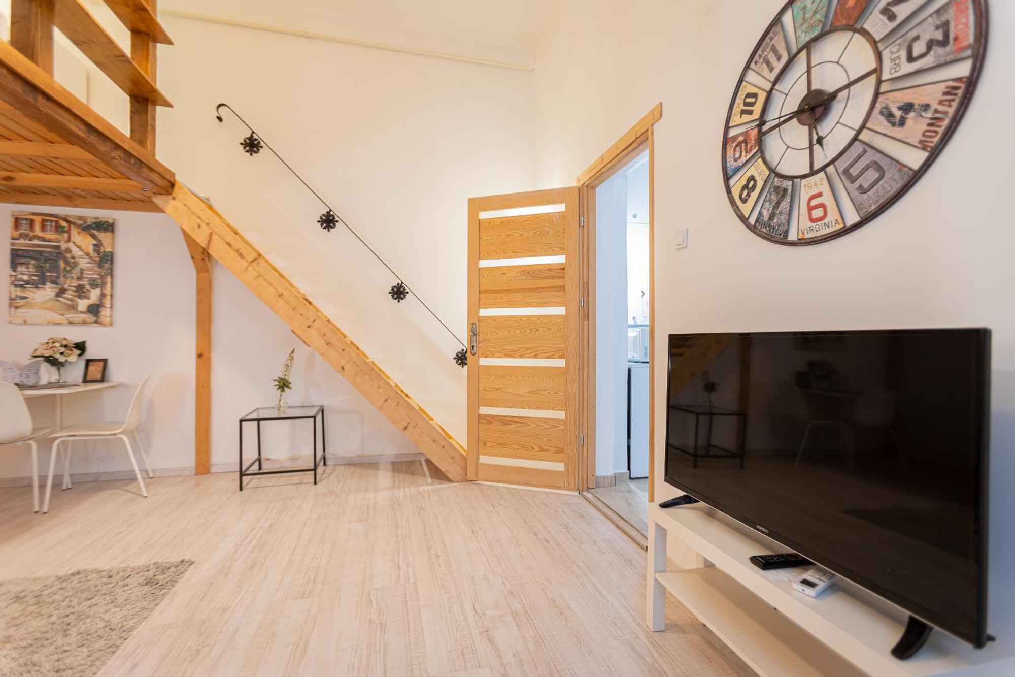Cosy Flat With Balcony Appartamento