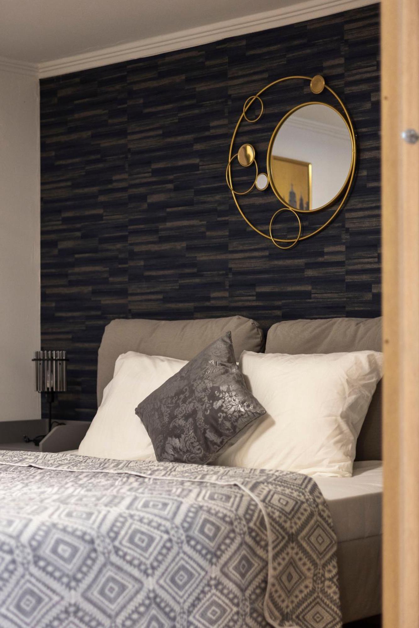 Cozy & Homy In The Heart Of *