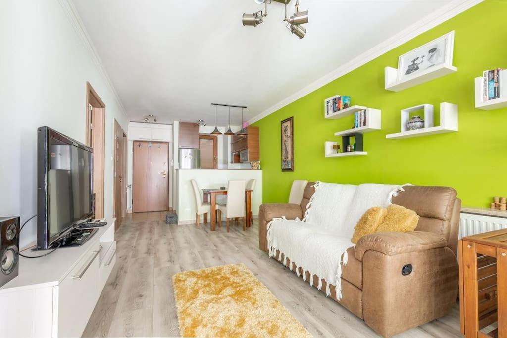 Charming With Quiet Garden In Downtown Apartment Budapest