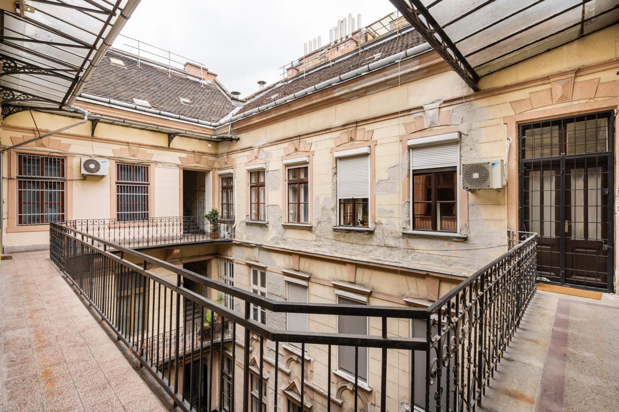 Elizabeth Boulevard Apartamento *