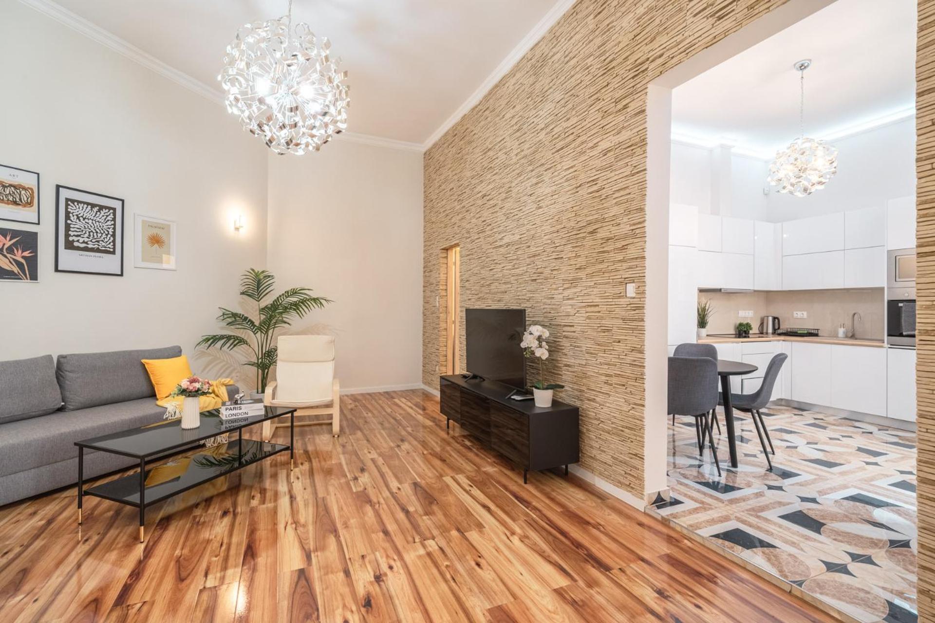 Exclusive N' Charming With Sauna In The Heart Of Apartman