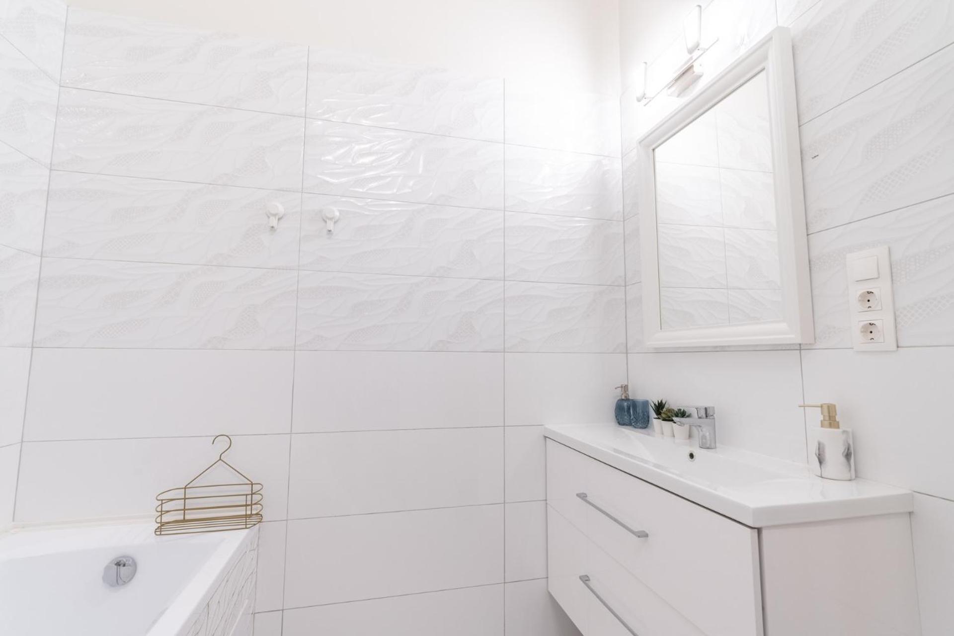 Apartman Exclusive N' Charming With Sauna In The Heart Of Budapest