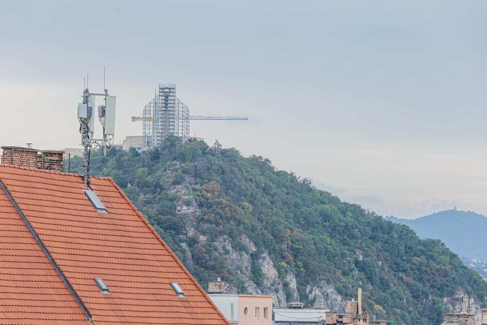 Apartmán New Penthouse W Double Parking, Panoramic Balcony *