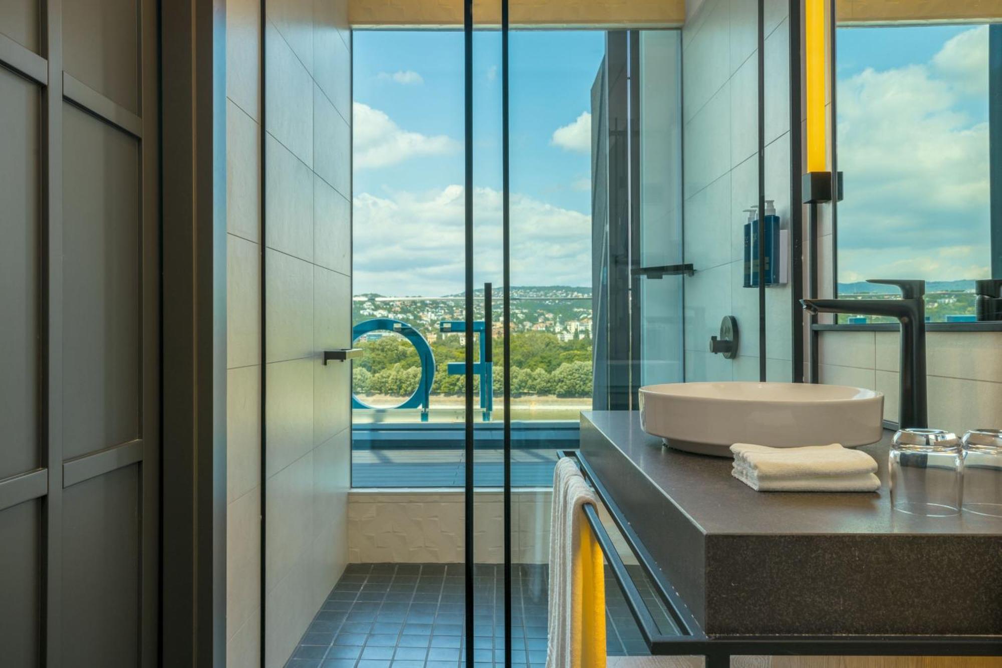 Four Points By Sheraton Danube