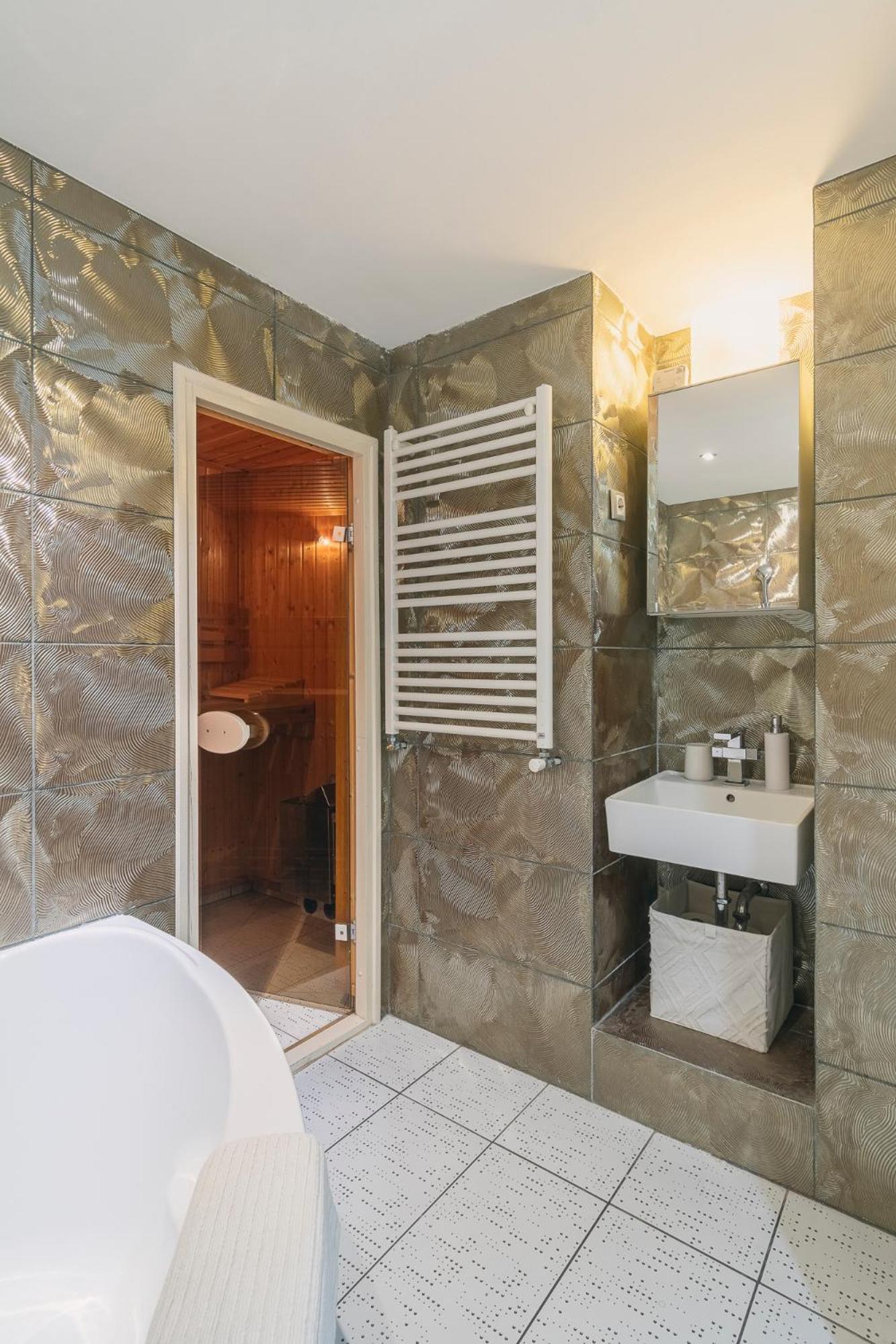 Danube Terrace Boutique With Private Sauna Apartment
