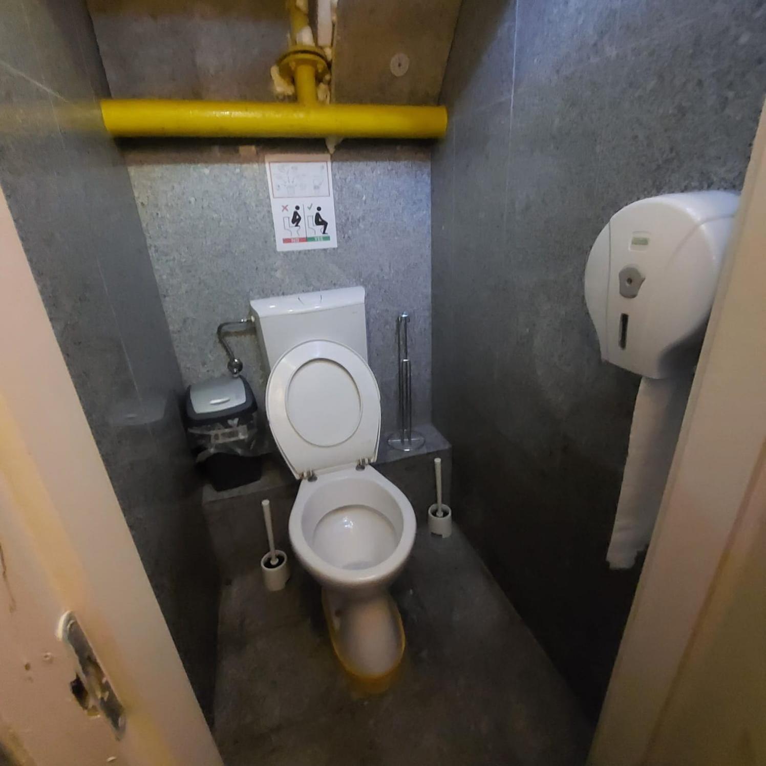 Apartamento Whole Basement Former Pub For Stag Do, Bachelor House Party Flat Budapest