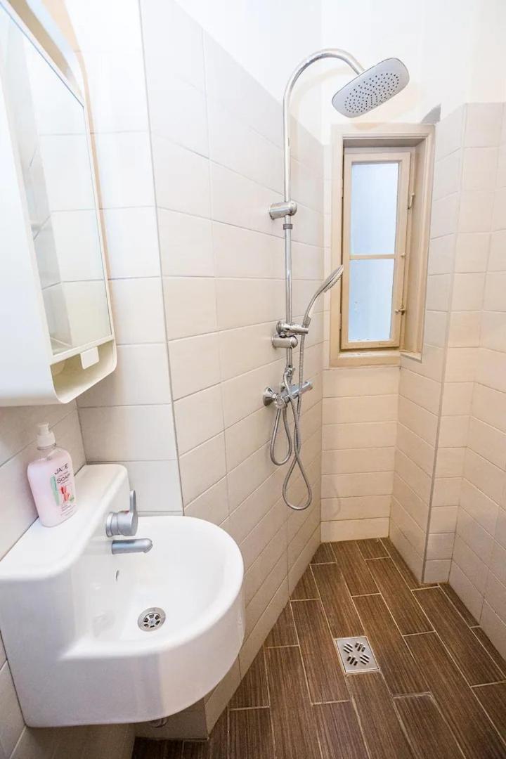 Big Flat In Heart Of With Ac Apartamento Budapest