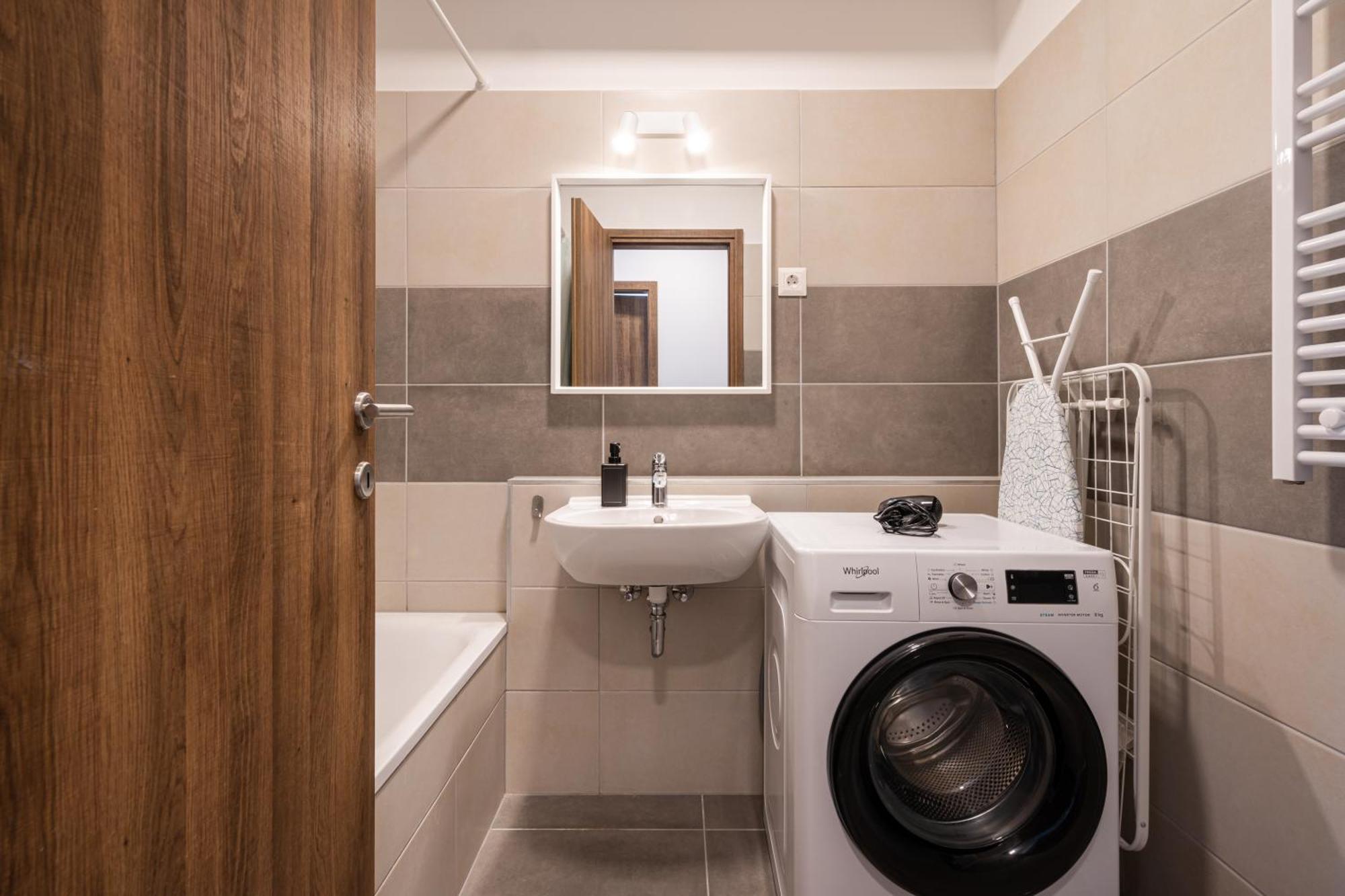 Apartamento Corviana With Balcony