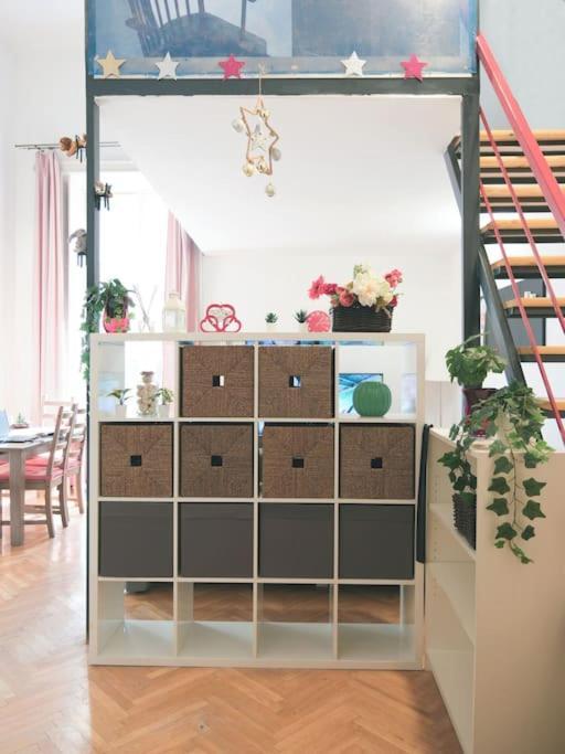 Elegant Nearby The Central Market Hall Apartamento *