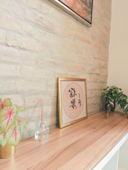 Elegant Nearby The Central Market Hall Apartamento *