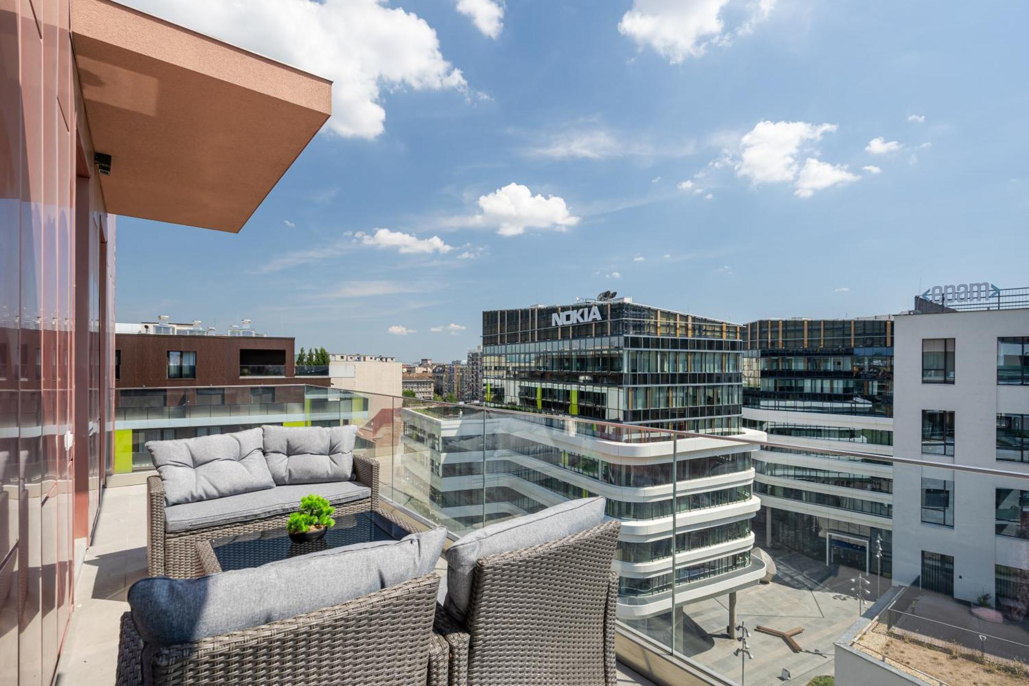 Heart Of Luxury With Amazing View