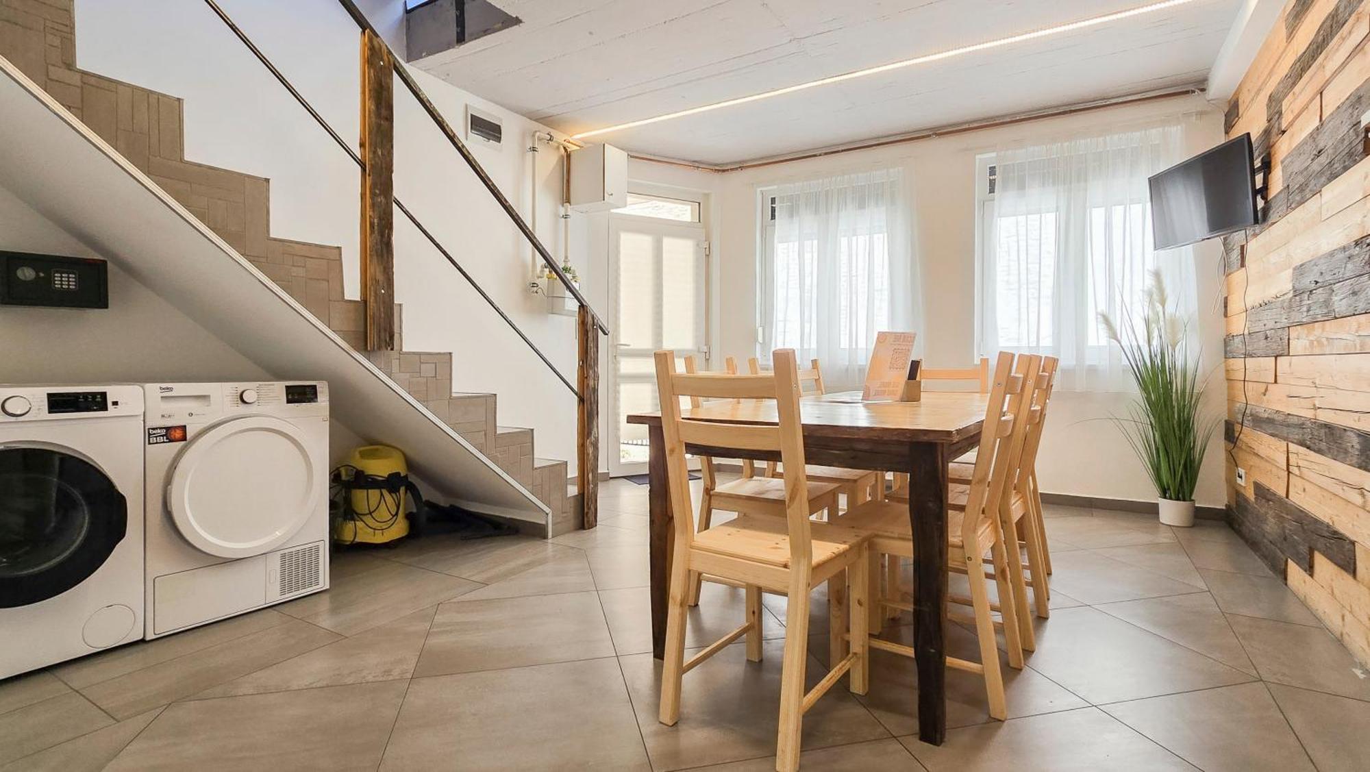 Upartments
