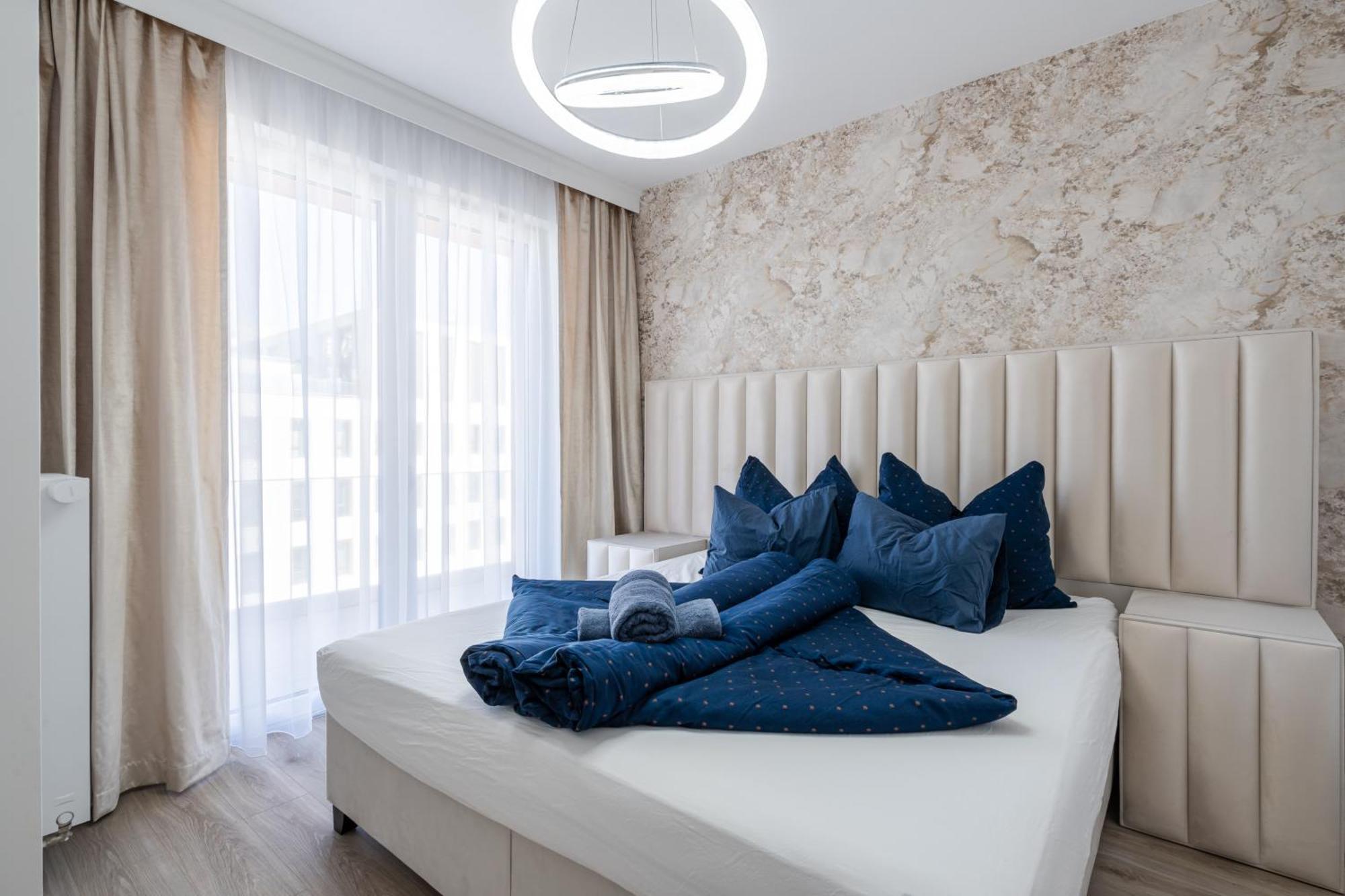 Heart Of Luxury With Amazing View Apartman