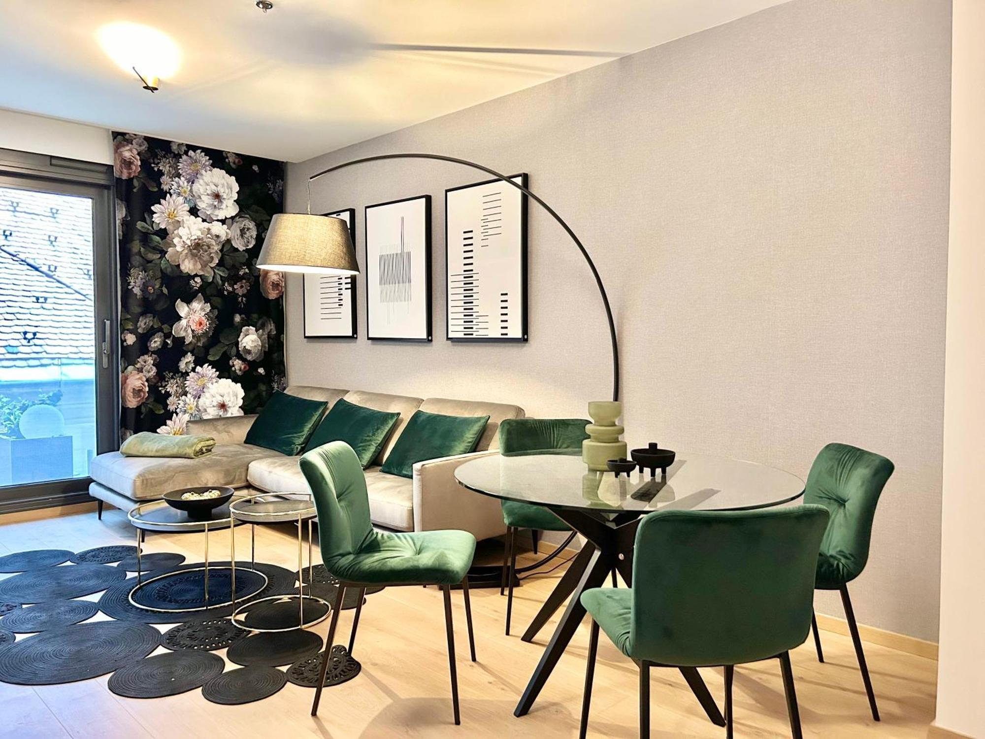 Emerald Luxury Apartamento