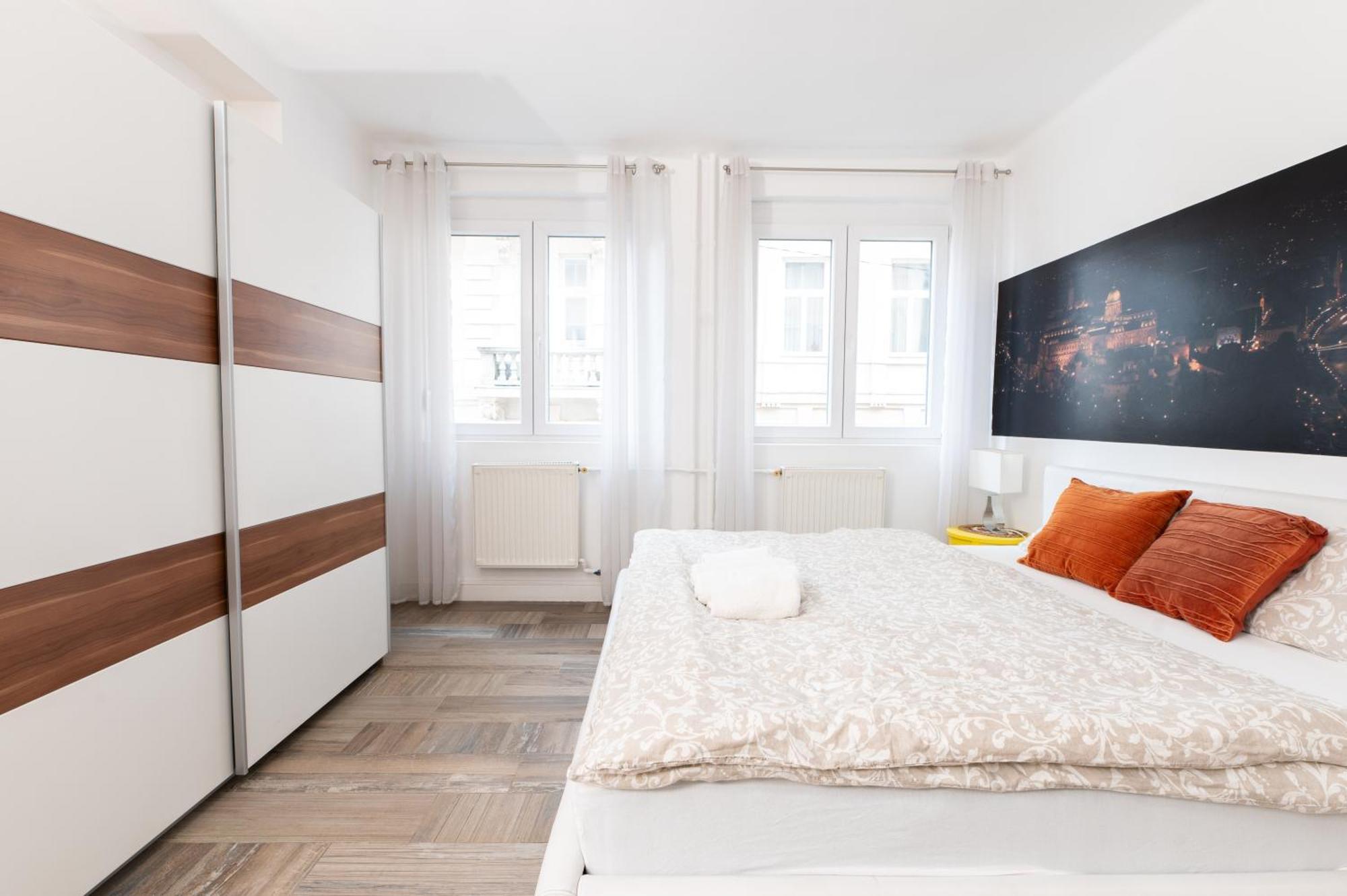 Superb Location & Chic W' 2bedroom Apartmán Budapest