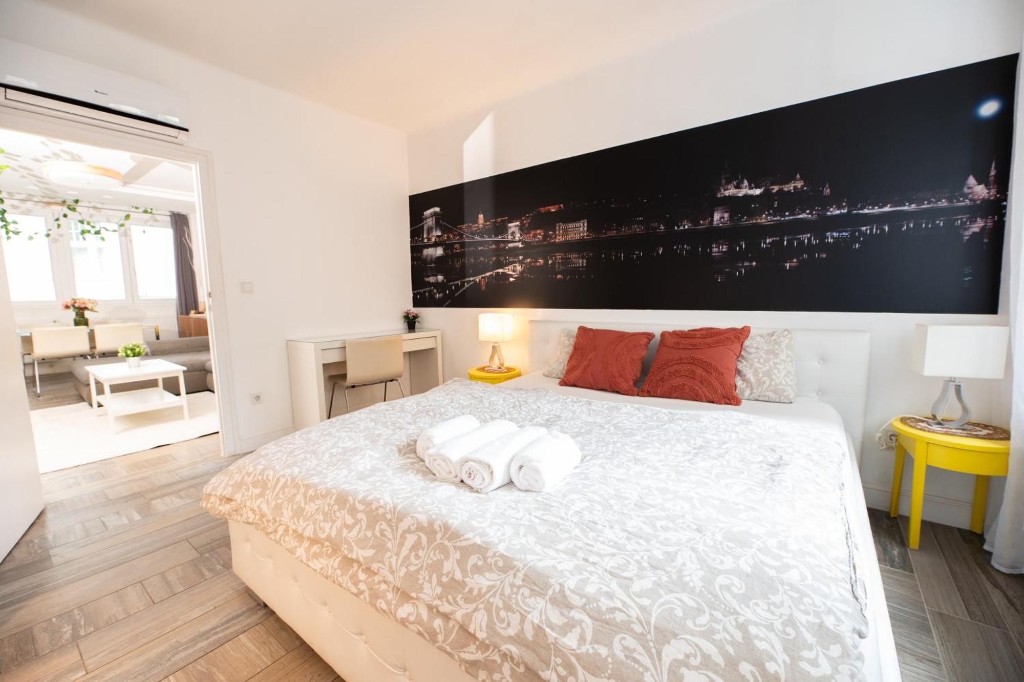 Superb Location & Chic W' 2bedroom Apartmán Budapest