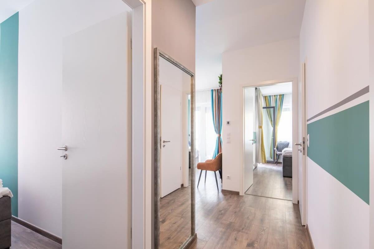 Brand New - Modern & Comfy At River