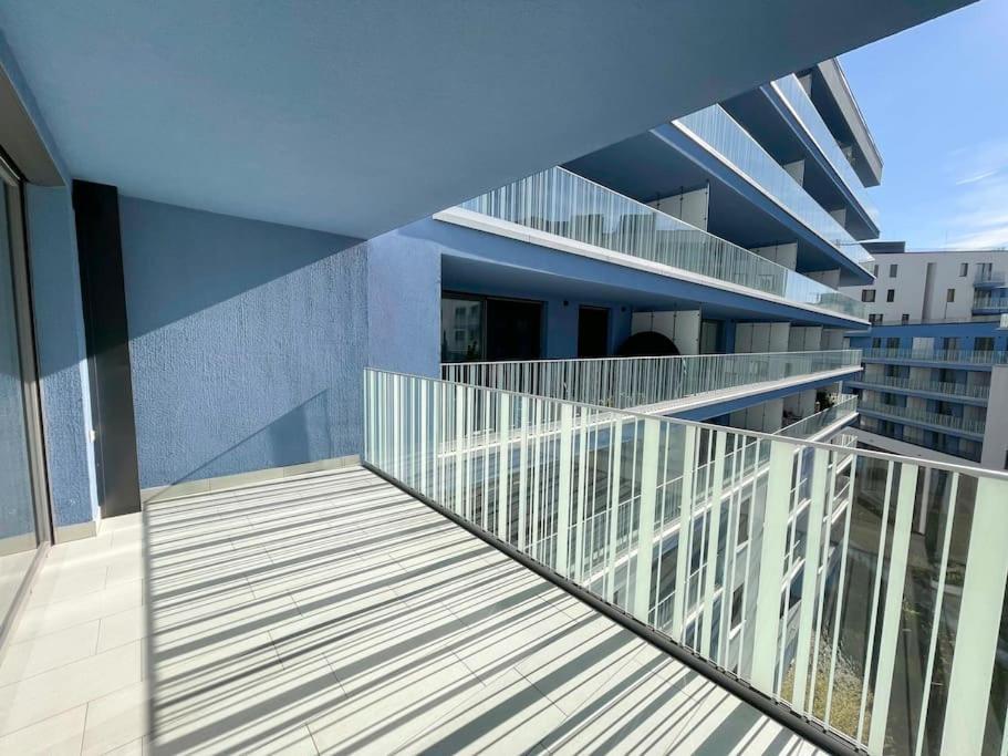Brand New Danube W Balcony And Free Parking Appartamento Budapest