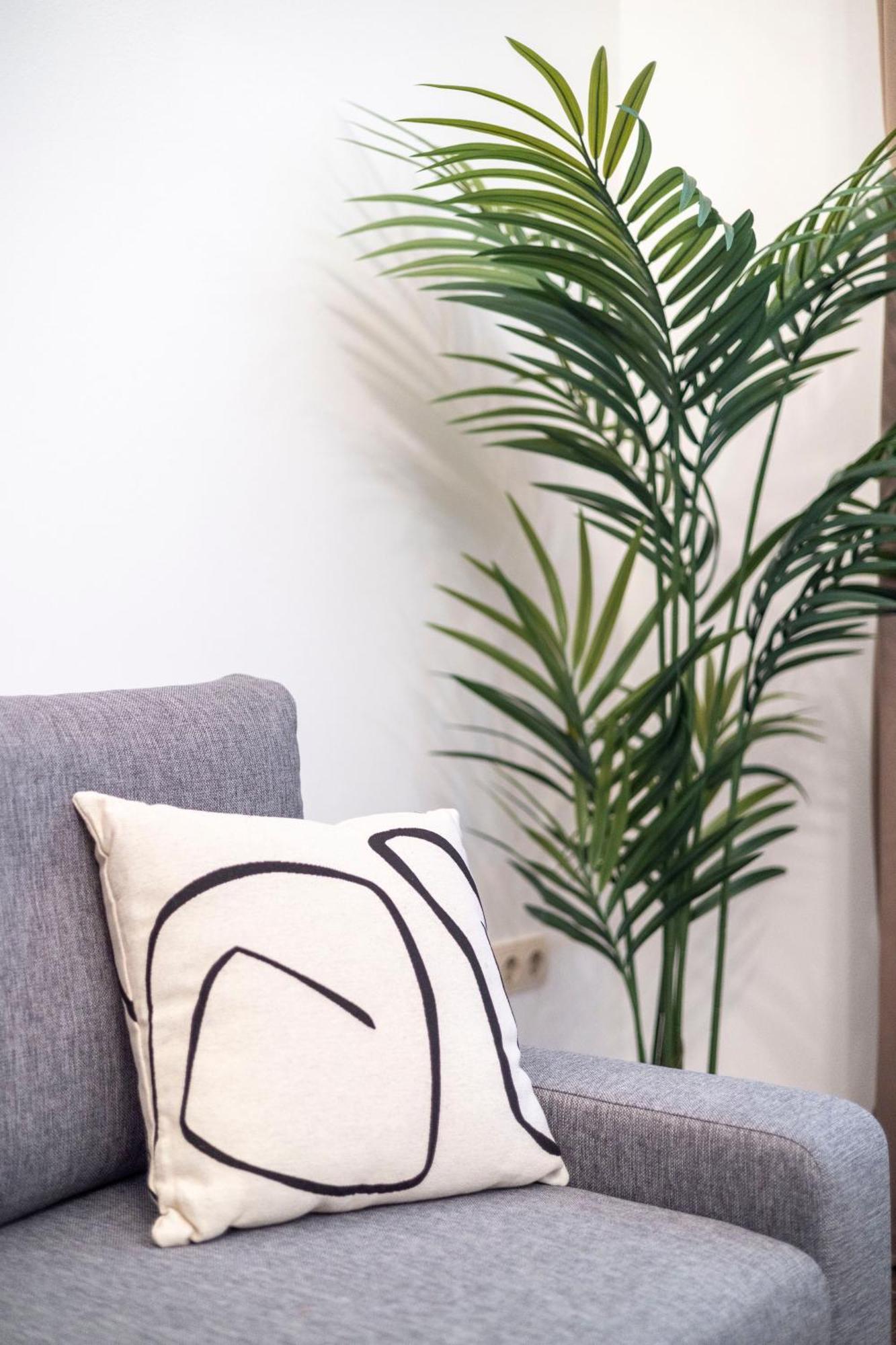 Deluxe & Cozy Located Joseph Boulevard Appartamento