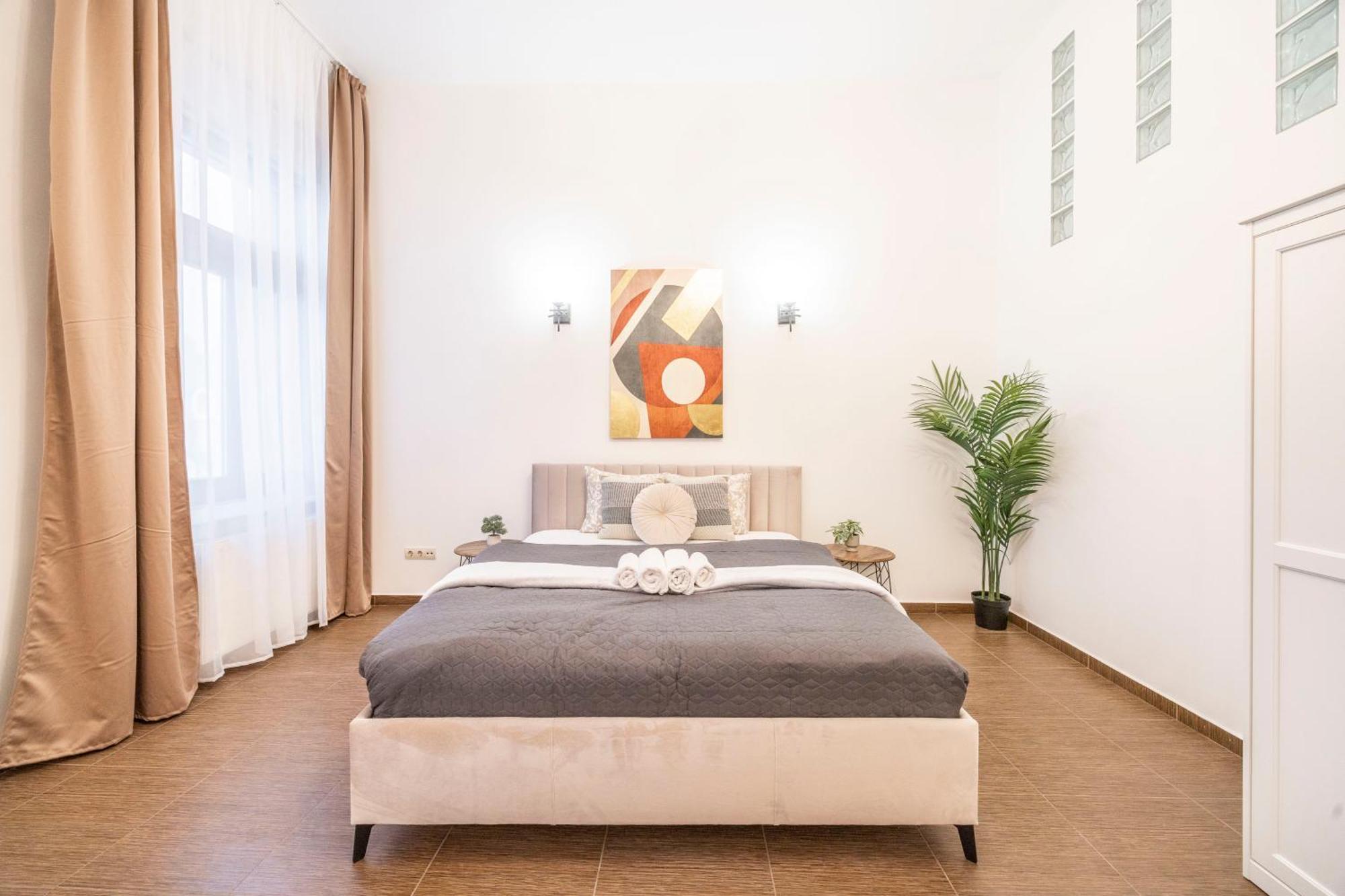 Appartamento Deluxe & Cozy Located Joseph Boulevard