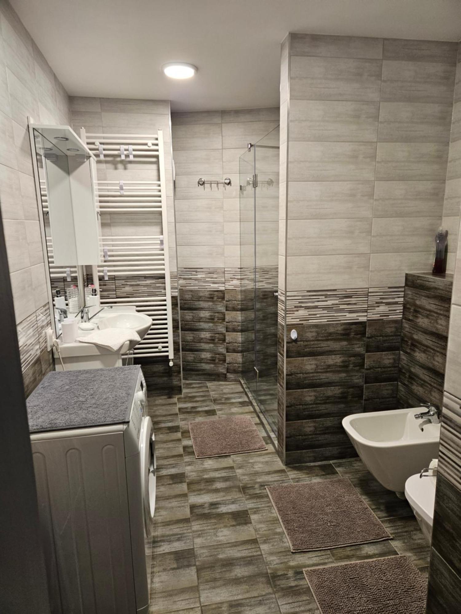 D3 Basilica Luxury Spacious Free Parking For 1 Car Appartement Budapest