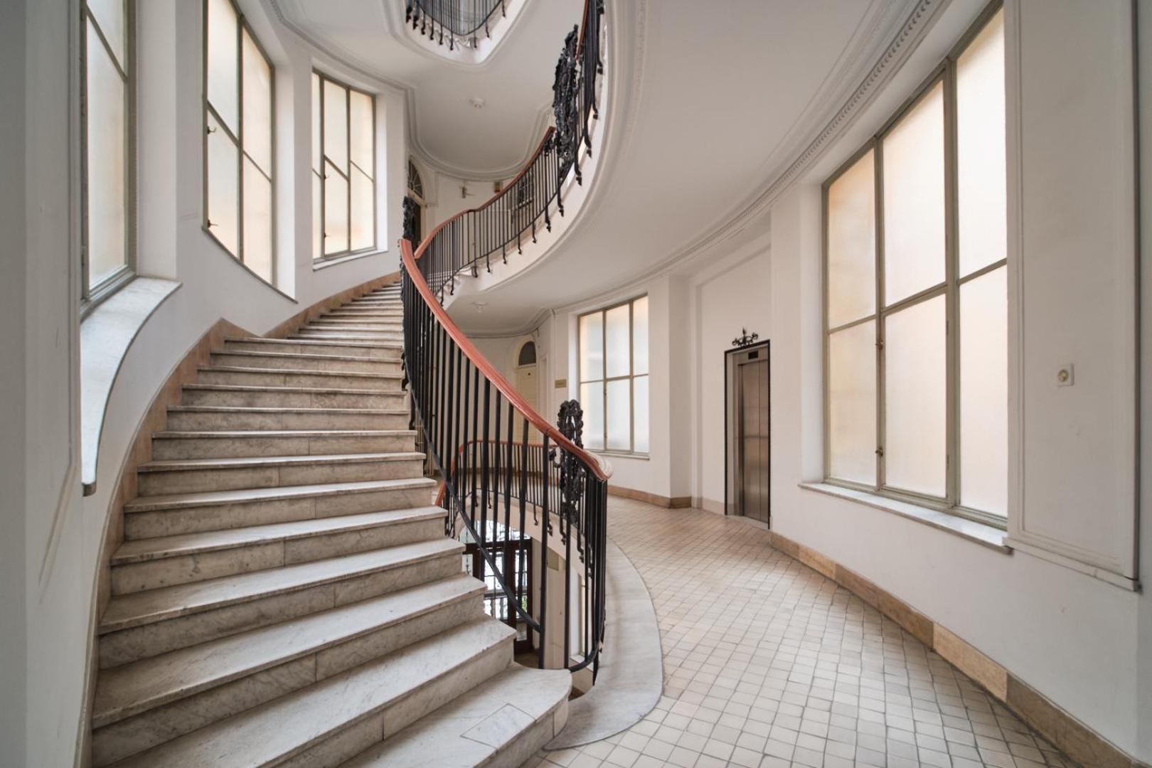 Appartamento Charming With Parliament Views *