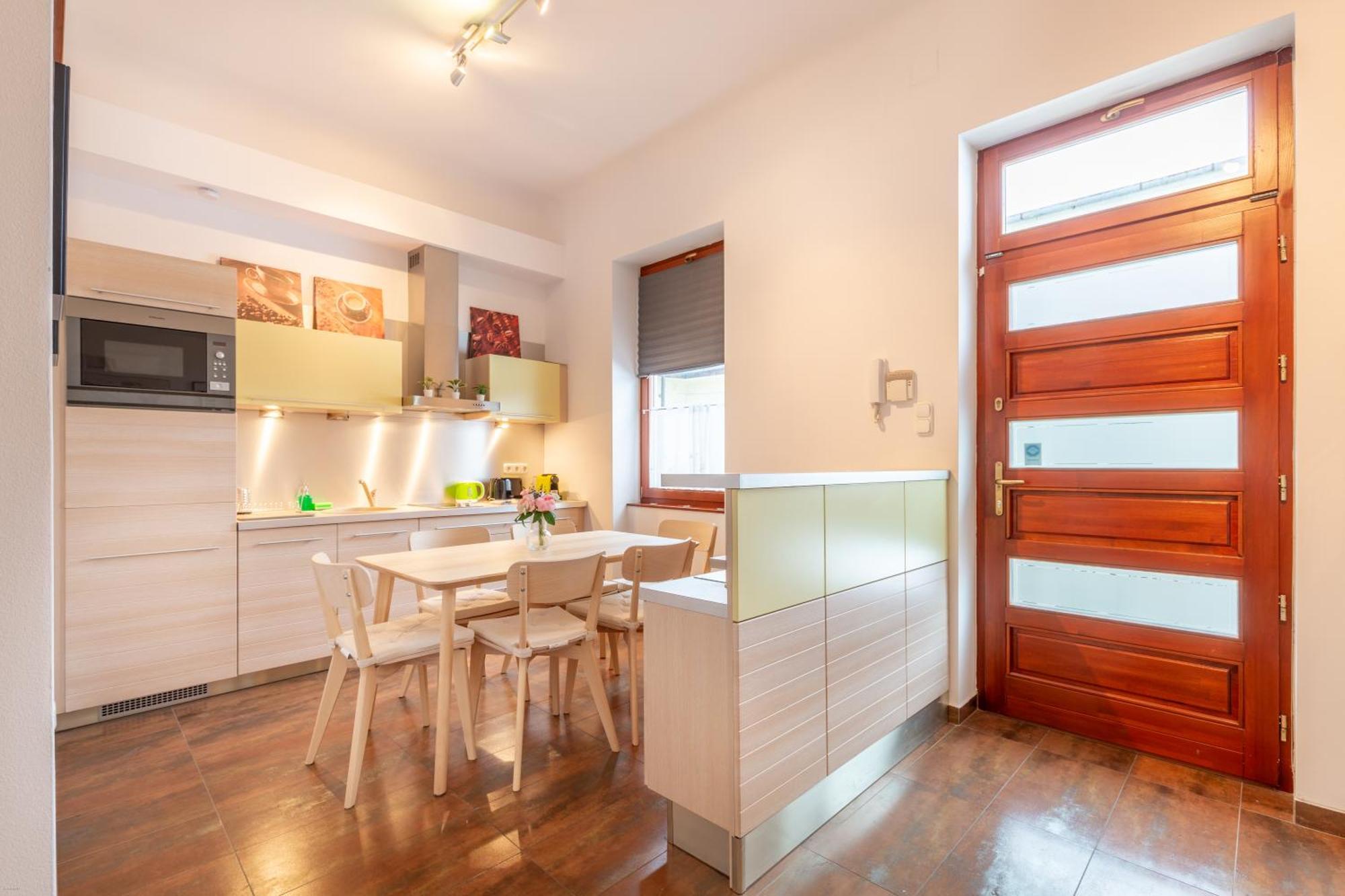 Vibrant Neighborhood Vibes Apartamento *