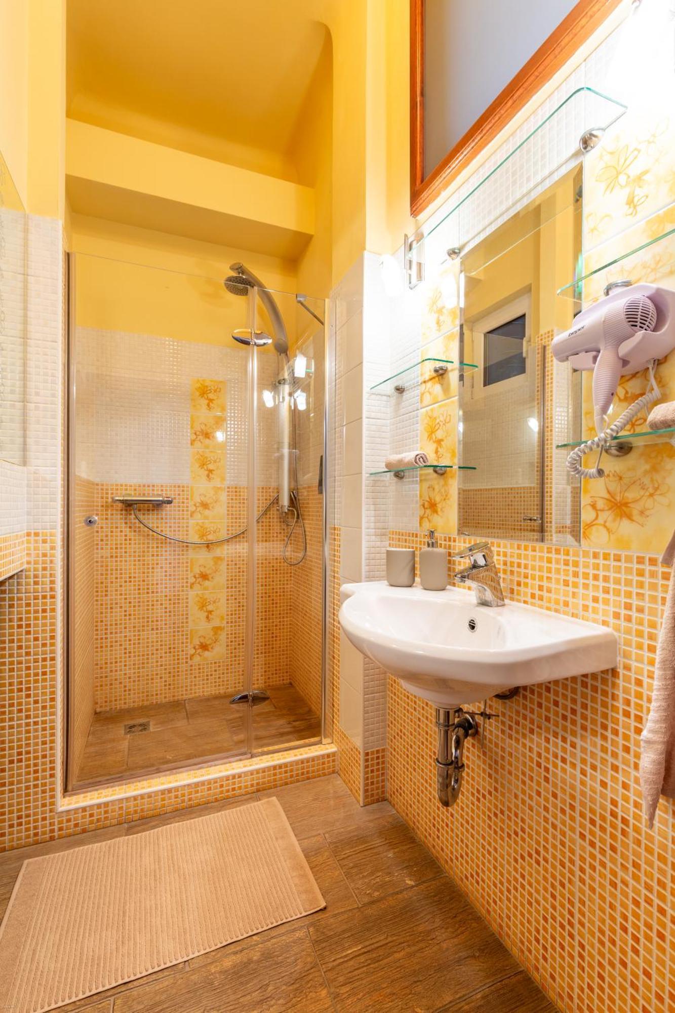Vibrant Neighborhood Vibes Apartamento Budapest