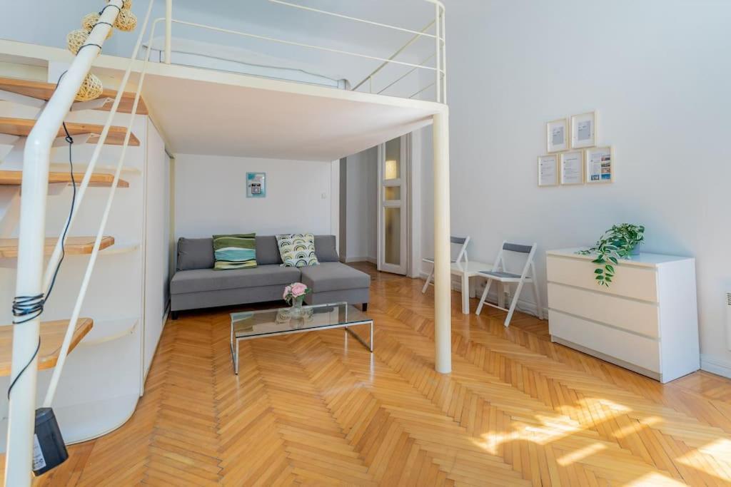Weiner Leo Sunny Mezzanine Hideaway Appartamento