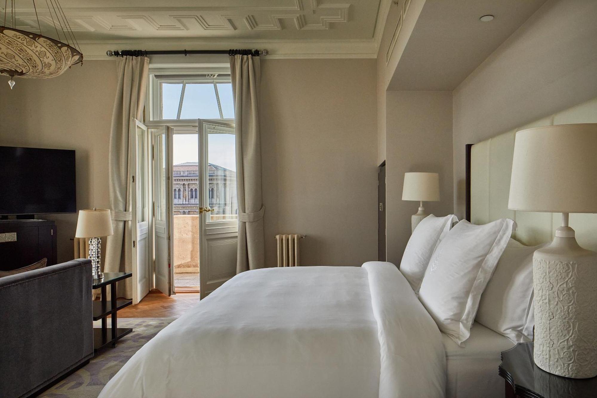 Four Seasons Gresham Palace Hotel 5*