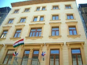 Gartner Hotel 3*