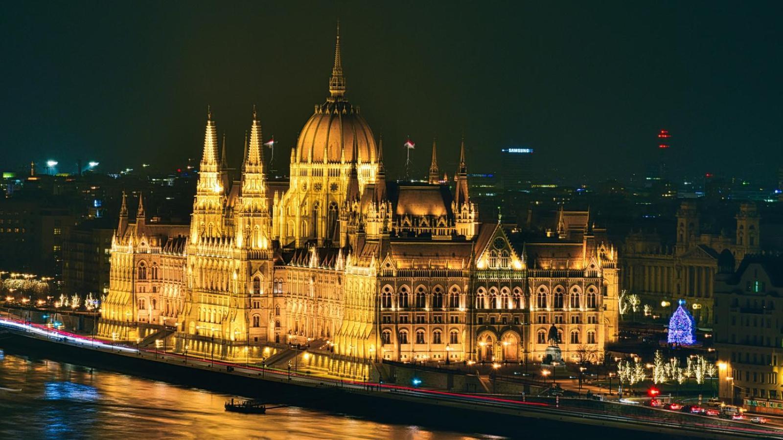 New York Palace 2th In The Downtown Budapest