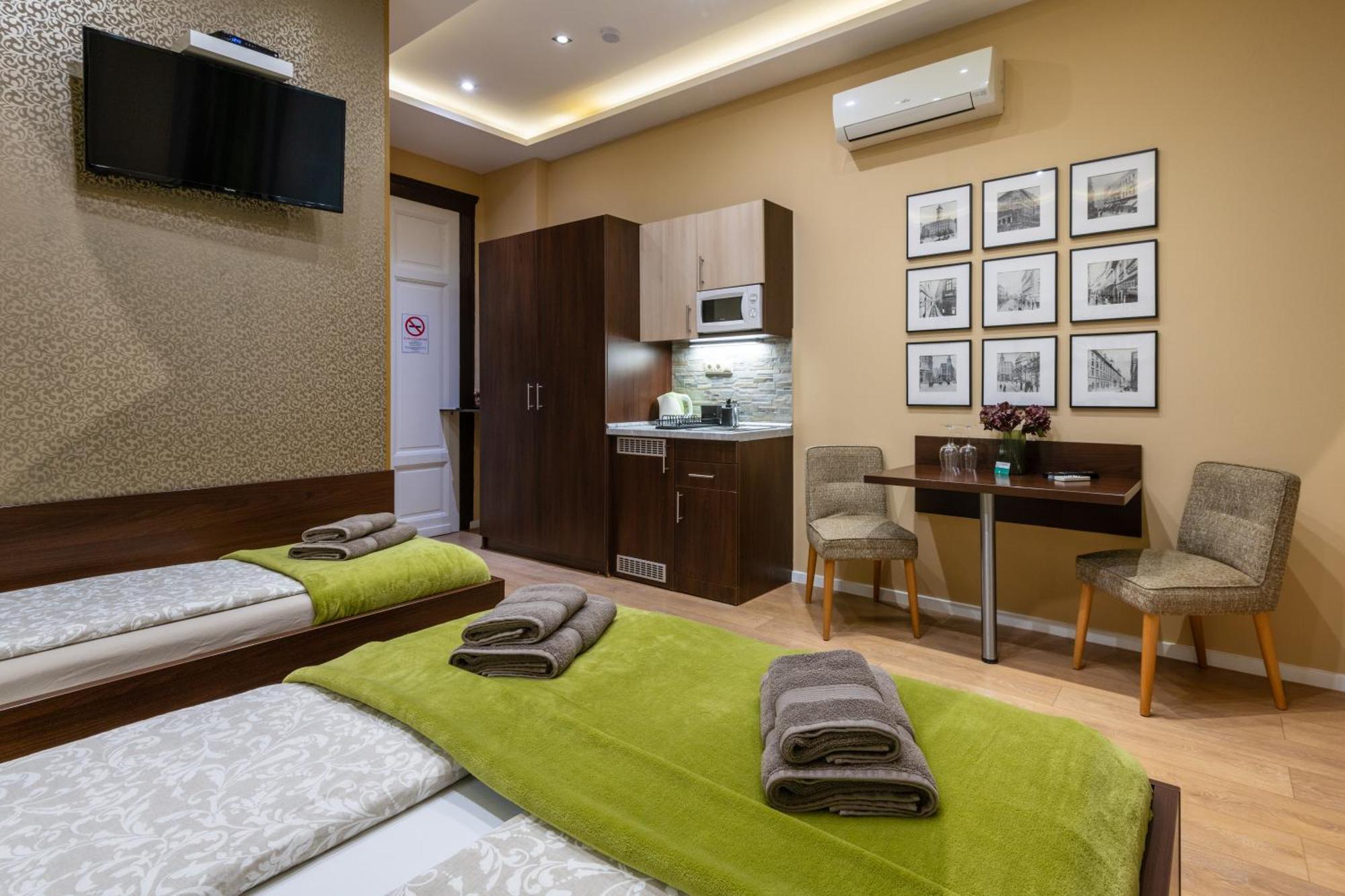 Apartament Holidays