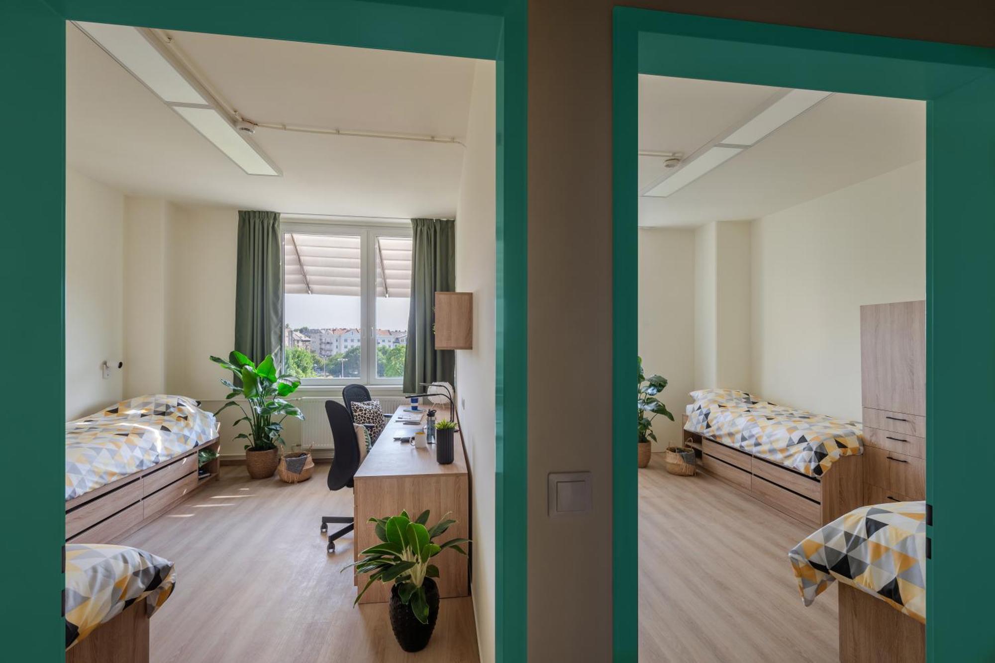 Moricz Student Living Hostel *