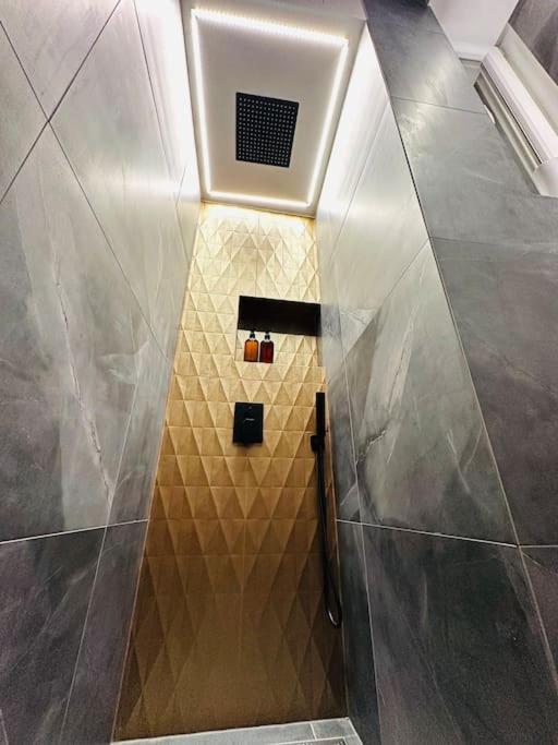 Danube Pearl Center * Budapest