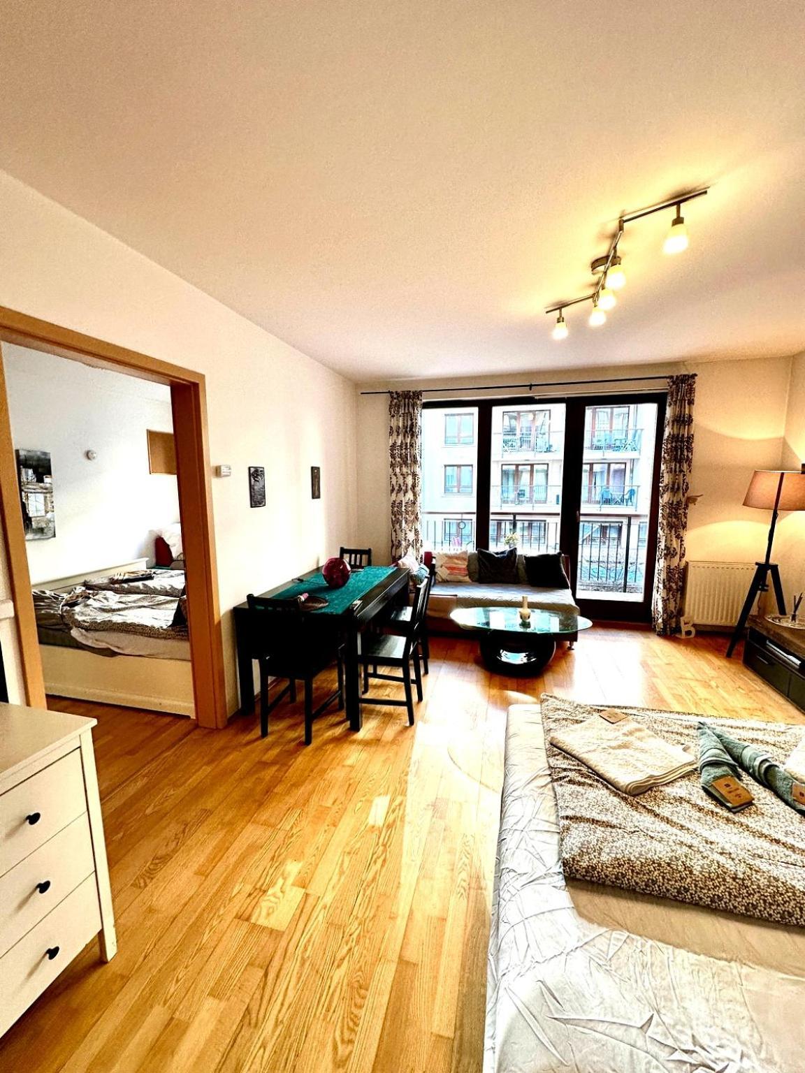 Appartement Center With Balcony *