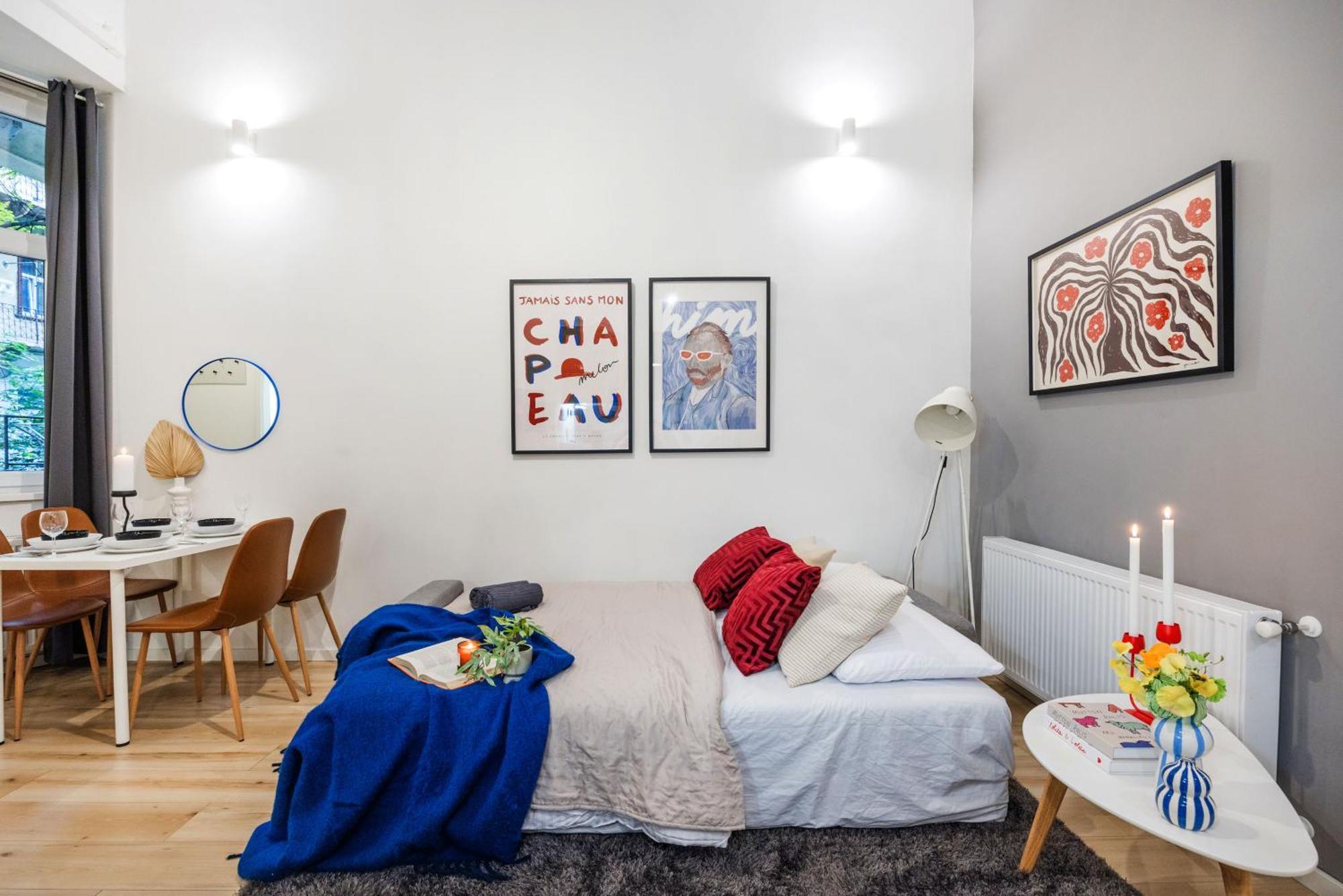 Walk To Opera House - 3br Live In Designer * Budapest