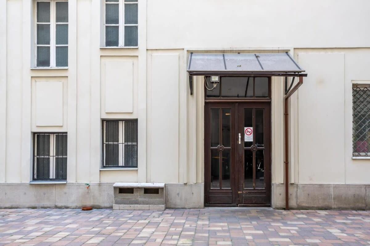 Ultra New Large And Quiet Budapest