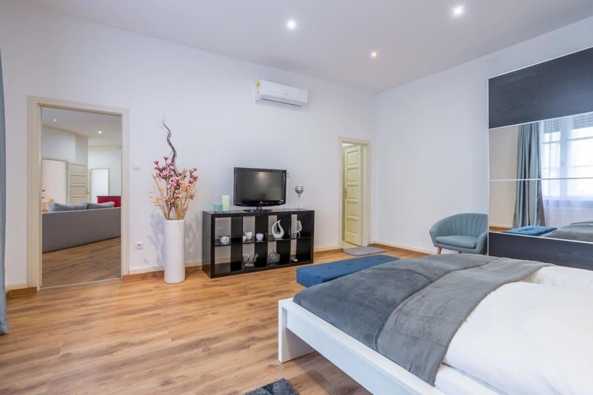 Appartamento Ultra New Large And Quiet Budapest