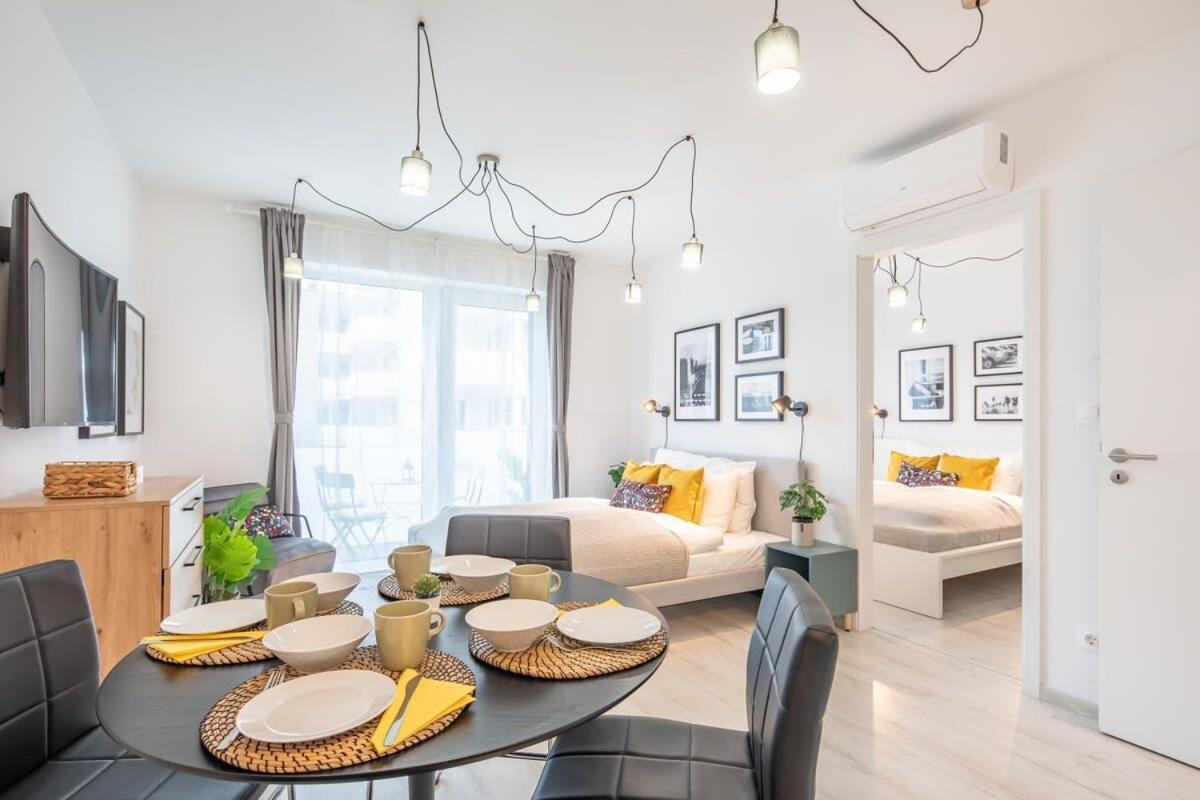 Brand New With Garage Appartement