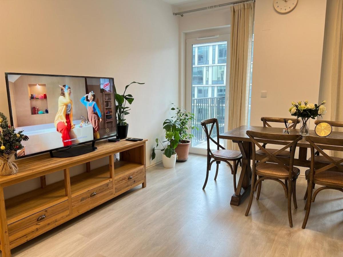 Appartamento Danube 3 Beds With Big Balcony Parking 10euro A Day *