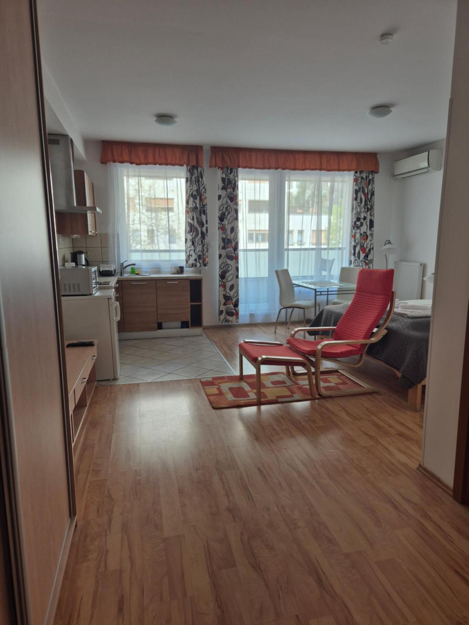 Corvin Aparthotel 4*