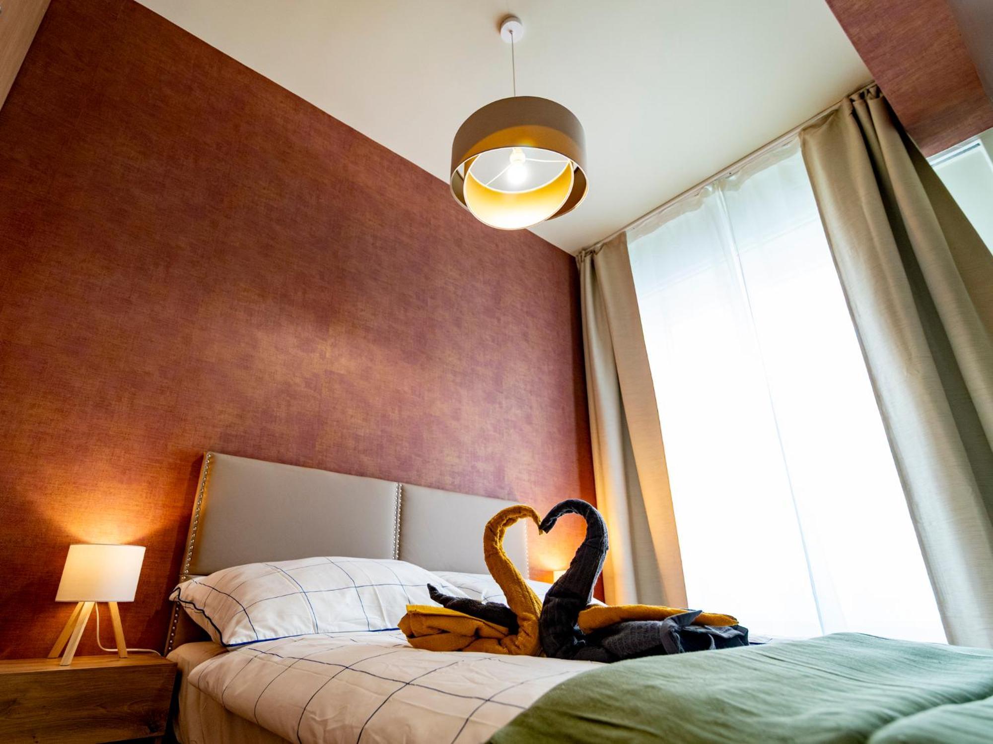 Feel Luxury By Gozsdu And Synagogue # Ac Lägenhet *
