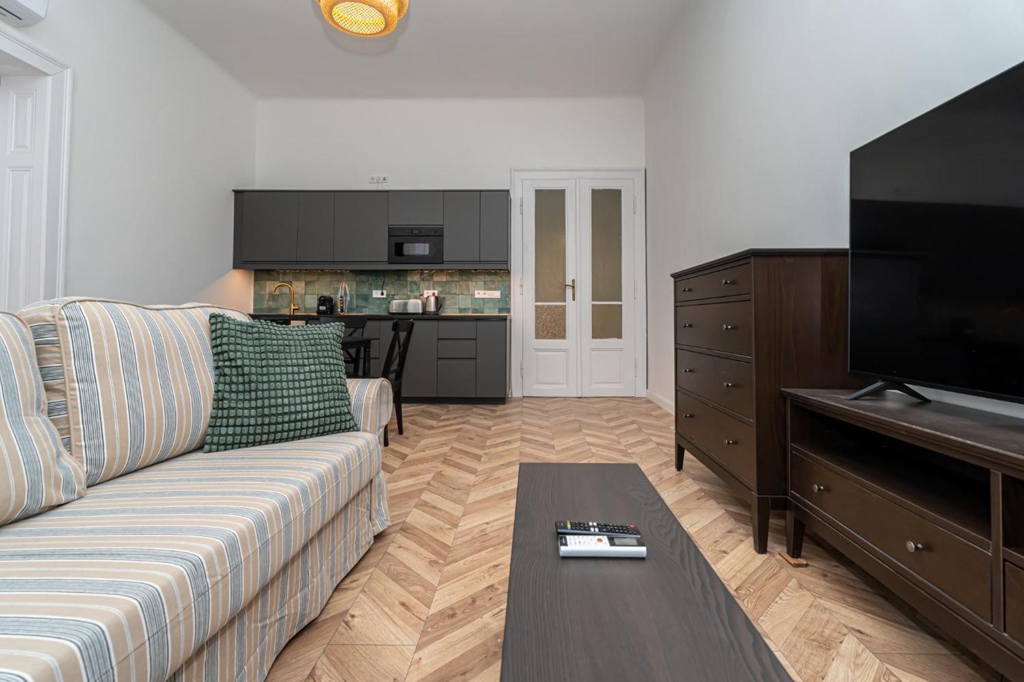 Gozsdu Court Pollack Apartament Budapeszt