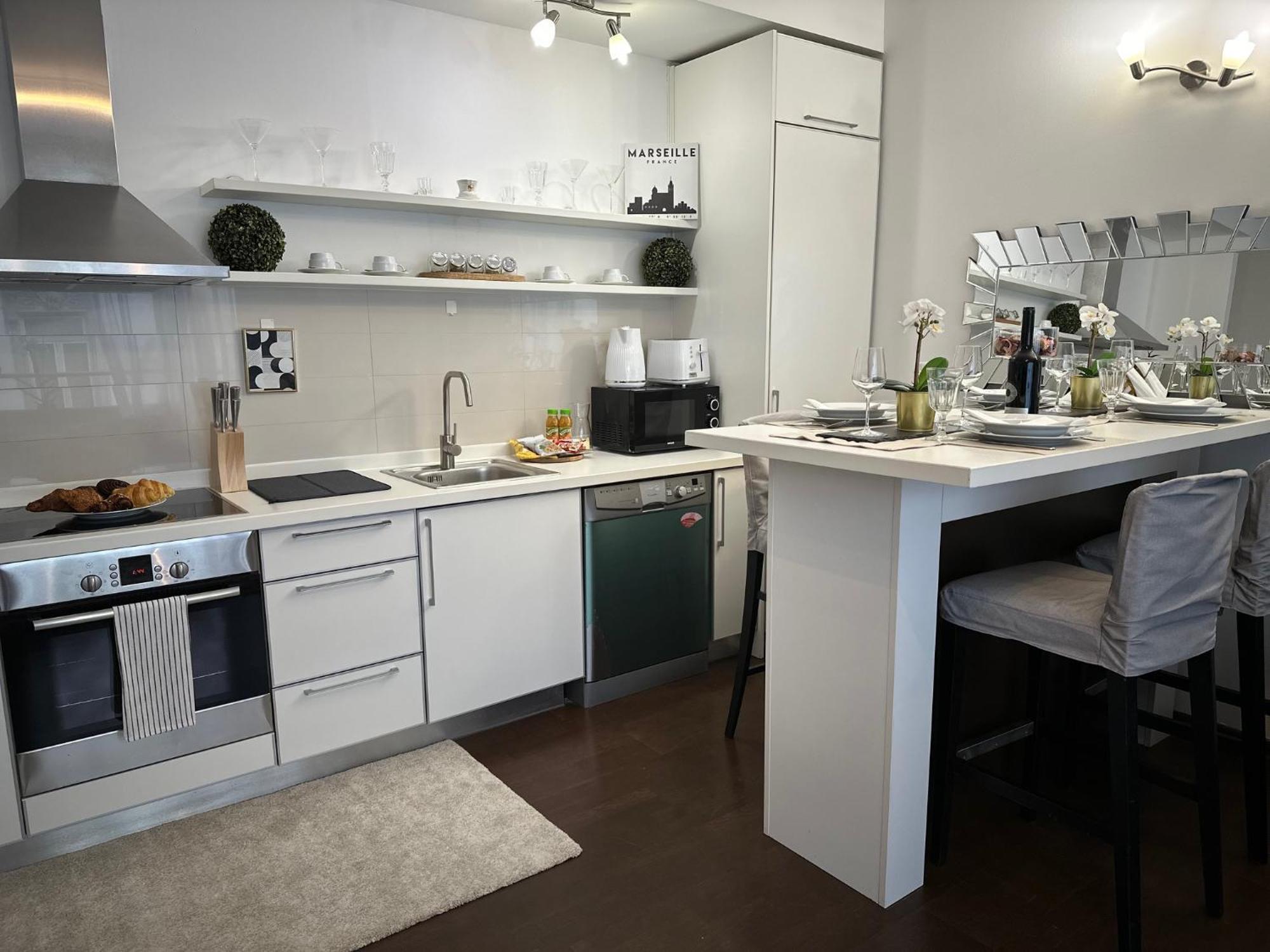 Apartment Wellness By The Opera Budapest